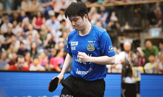 他们通过 他们通过