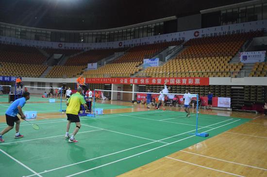 随着足球市 随着足球市