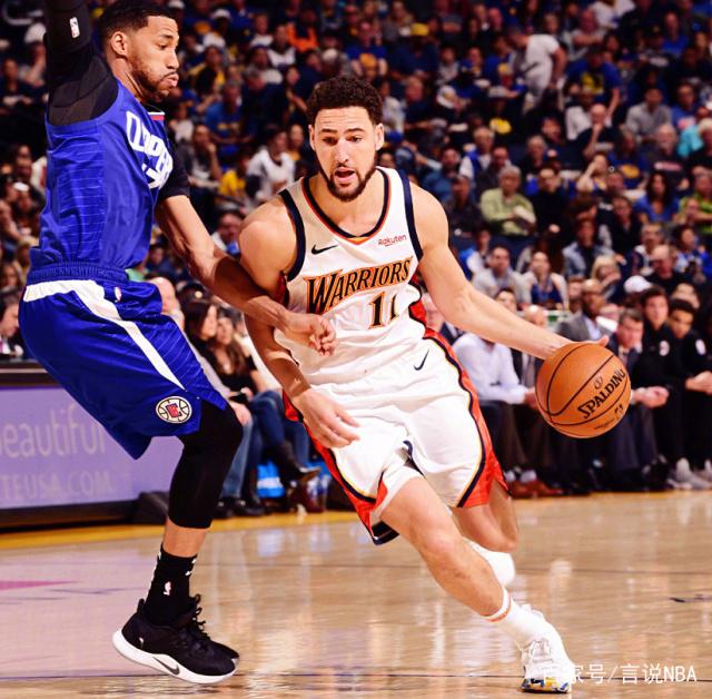 高压战术的 高压战术的