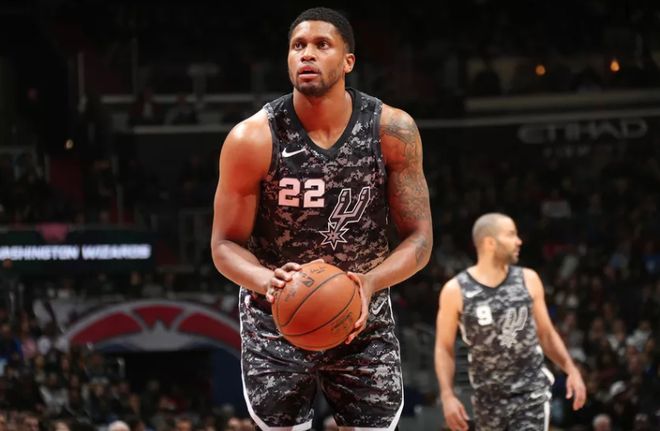 养球员之间 养球员之间