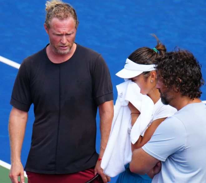 赛场上不断 赛场上不断