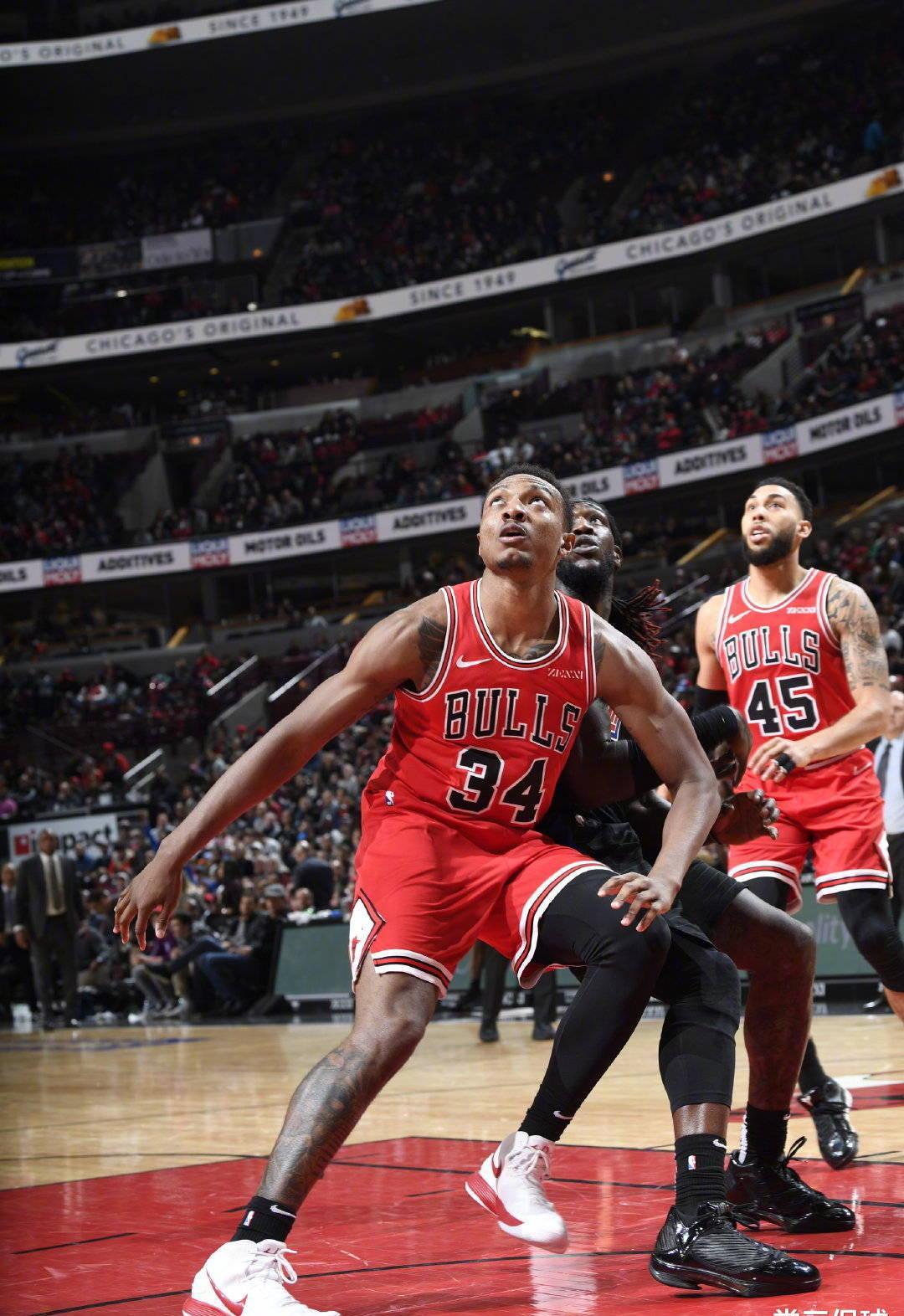 件俱乐部球 件俱乐部球