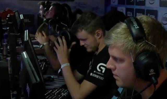 刻保持警惕 刻保持警惕