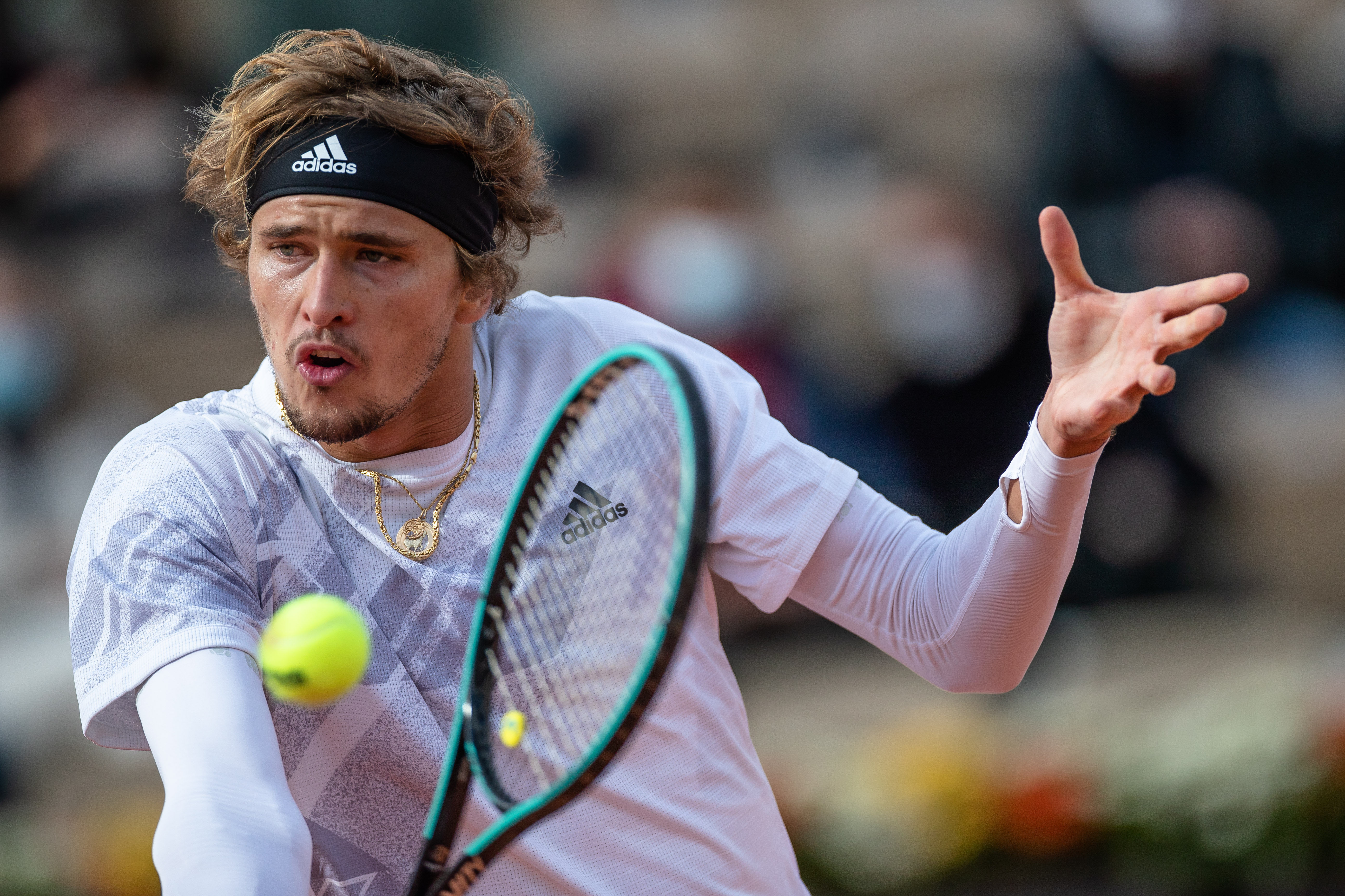 又冲击更高 又冲击更高