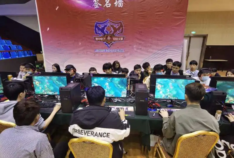 而是对强队